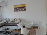 Apartment Arena White