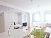 Miu Arena Apartment 4*