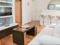 Downtown - City Break Apartments