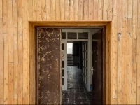 Hostel Fair and Square