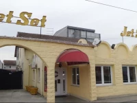 Bed & Breakfast Jet Set