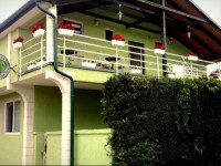 Green House Studios 1*