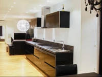 White House Bela HiЕЎa