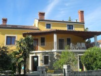 Apartments Apartim 3*