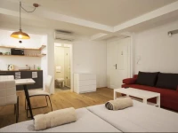 Apartments Fonda House