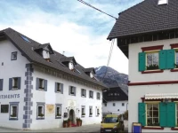 Two-Bedroom Apartment with Mountain View in Podkoren