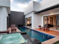 Seastone Private Pool Villas