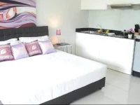 Kiss Condo Studio near the Beach