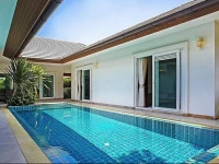 Rossawan Pool Villa