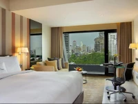 DoubleTree by Hilton Sukhumvit Bangkok