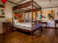 Around The World Bed and Breakfast 3*