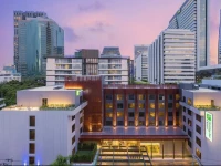 Holiday Inn Express Bangkok Sathorn 2*