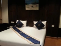 Legacy Eight Inn, Bangkok