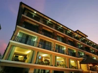 Murraya Residence 3*