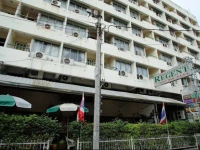 Regent Ramkhamhaeng 22