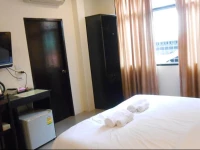 The Bang Khun Phrom Suites