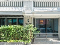 White Ivory Bed And Breakfast