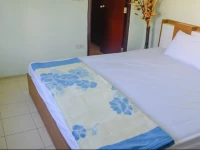 Let Go Backpackers Hostel