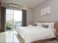 Lemonade Phuket Hotel 3*