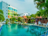 Phaithong Sotel Resort