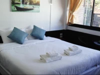 Chaweng Skybar & Hotel