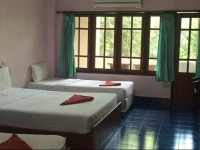 Coconut House Chaweng - Hostel