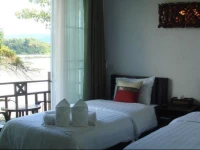 The River House Hotel