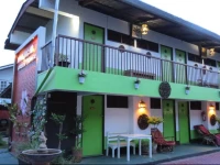 Naruncha Green House