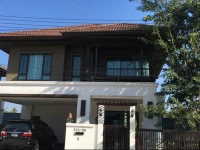 Lin House at Setthasiri Sansai