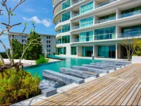Karon Hill Hotel & Residence