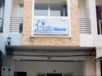 White House Kata Beach