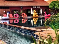 Chiangmai Royal Creek Hotel 3*