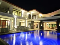 Phu Montra Luxury Sea View Mansion