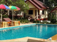 Baansanook Bungalows & Pool