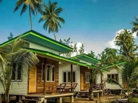 Suan Maproa Ko Kut Resort