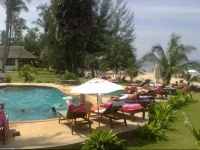 Gooddays Lanta Beach Resort