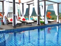 Sunrise 3 bedrooms Modern Apartment In Nai Harn