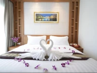 Expat Hotel Patong Center 3*