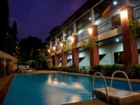 First Resort Albergo