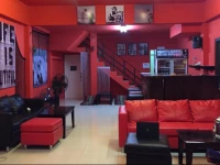 Red Boutique Hostel