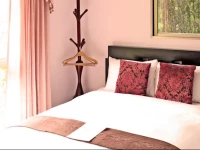 Nantou Puli Pines Garden Homestay B&B