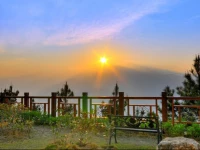 Jun Yue Hanging Garden Resort