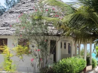 Karibuni Beach Villa