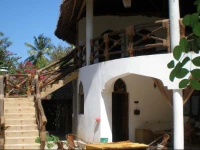 Casa Umoja