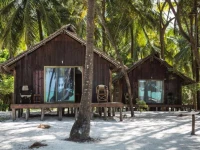 Kinazi Upepo Beach Hotel