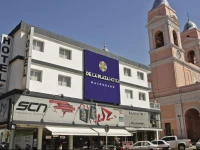 De la Plaza Hotel