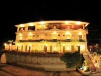 Tapyas View Deck Hotel