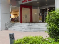 Red Planet Makati, Manila