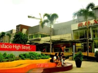 The Fort Budget Hotel- Bonifacio Global City