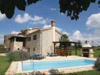 Stanisi V Holiday Home